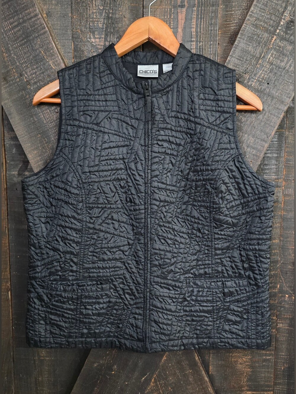 Chico's Black Quilted Zip-Front Vest Sz 1 (Medium)